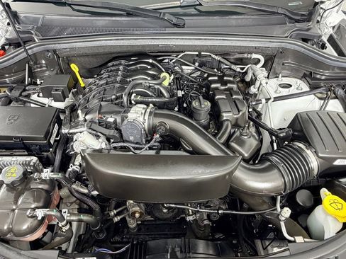 Used 2022 Dodge Durango GT RWD image 34