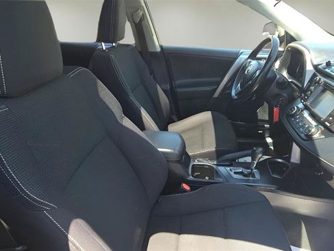 Used 2017 Toyota RAV4 XLE w/ Plus Special Value Package AWD/4WD image 24