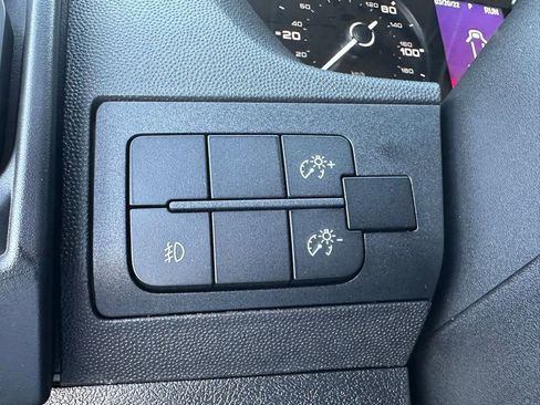 New 2026 RAM ProMaster 2500 w/ Convenience Group FWD image 23