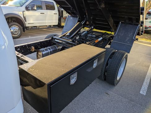 New 2026 Ford F450 XL w/ XL Chrome Package image 28