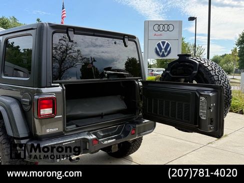 Used 2025 Jeep Wrangler Unlimited Sport AWD/4WD image 19