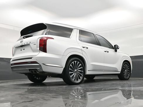 Used 2023 Hyundai Palisade Calligraphy w/ Cargo Package AWD/4WD image 24
