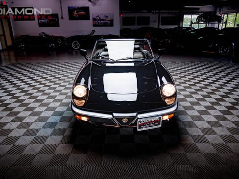 Used 1986 Alfa Romeo Spider Veloce image 45