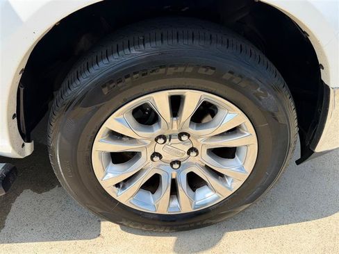 Used 2015 RAM 1500 Laramie Longhorn w/ Convenience Group AWD/4WD image 26