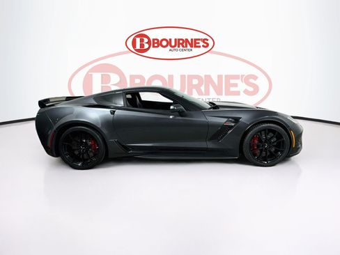 Used 2017 Chevrolet Corvette Z06 RWD image 13