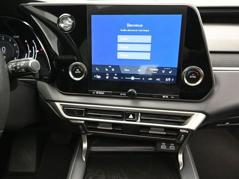 Certified 2023 Lexus RX 350 Premium w/ Cold Area Package image 28