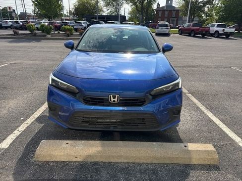 Used 2024 Honda Civic EX image 10