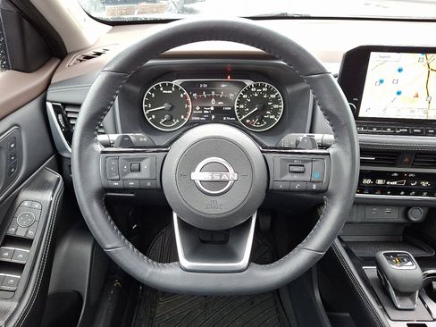 Certified 2023 Nissan Rogue SL w/ SL Premium Package image 23