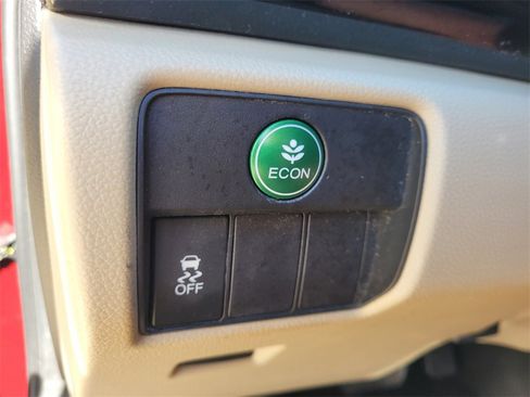 Used 2017 Honda Accord LX image 21