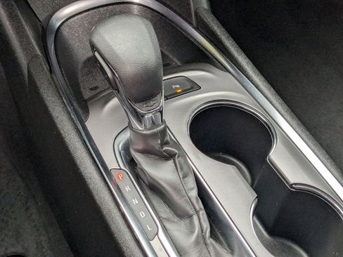 Used 2024 Chevrolet Malibu LT image 25