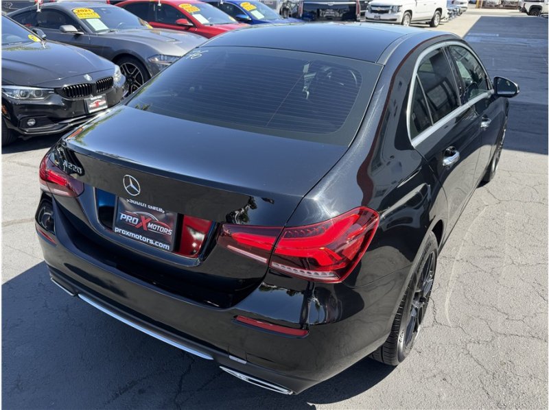 Used 2020 Mercedes-Benz A 220 image 11