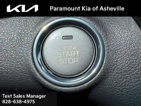 Used 2022 Hyundai Ioniq SE FWD image 13