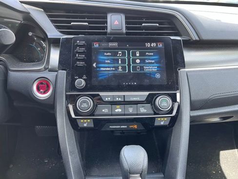 Used 2019 Honda Civic EX image 9