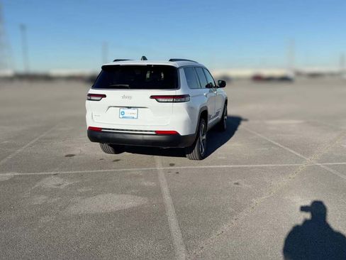 New 2026 Jeep Grand Cherokee L Limited image 11