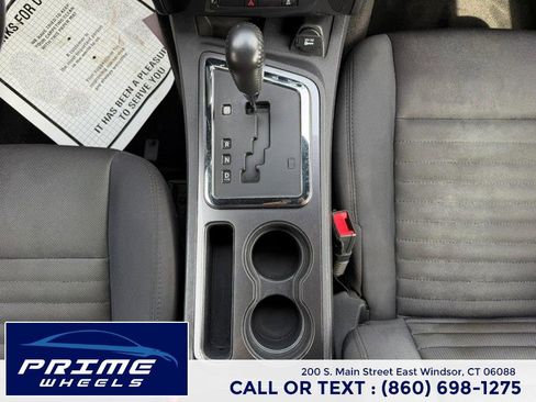 Used 2014 Dodge Challenger SXT image 17