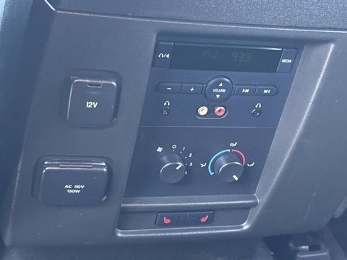 Used 2013 Ford Expedition EL Limited image 22