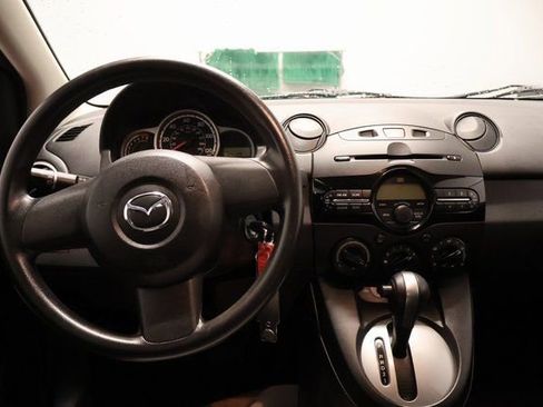Used 2011 MAZDA MAZDA2 Sport image 17