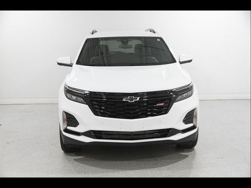 Certified 2024 Chevrolet Equinox RS w/ RS Leather Package AWD/4WD image 2