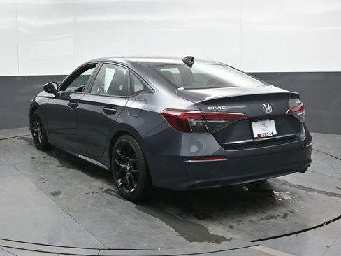 Used 2025 Honda Civic Sport image 8