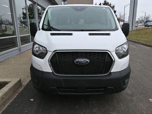 Used 2024 Ford Transit 250 Low Roof w/ Exterior Upgrade Package image 3