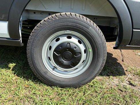 New 2025 Ford Transit 250 Low Roof image 24