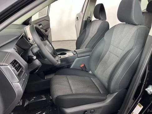 New 2026 Nissan Rogue SV w/ Cold Weather Package FWD image 19
