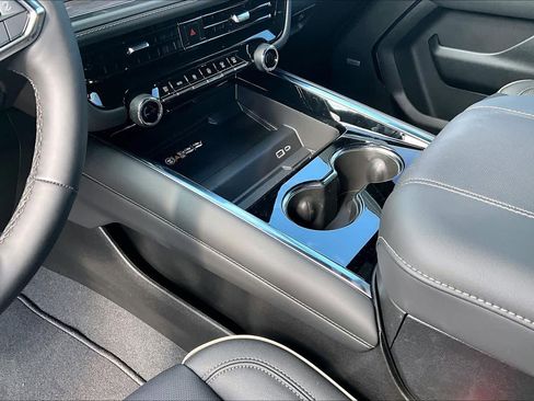 New 2026 Chevrolet Tahoe Premier w/ Sun And Tow Package image 8