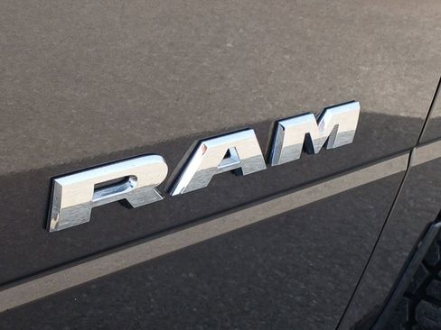 Used 2022 RAM 2500 Tradesman AWD/4WD image 35