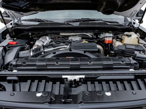 Used 2022 Chevrolet Silverado 3500 High Country image 58