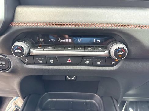 Certified 2024 MAZDA CX-50 AWD 2.5 Turbo w/ Premium Pkg image 36