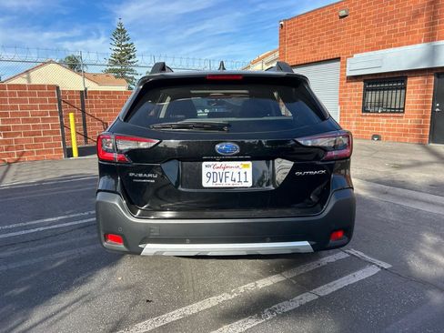 Used 2023 Subaru Outback Limited image 6