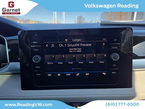 New 2025 Volkswagen Taos SE image 18