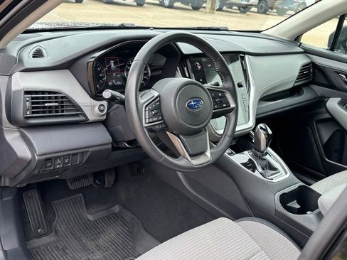 Used 2024 Subaru Outback Premium w/ Popular Package #1A AWD/4WD image 12