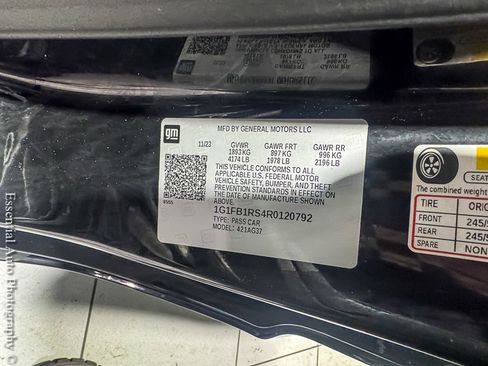 Used 2024 Chevrolet Camaro LT image 29