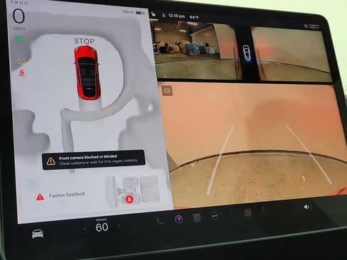 Used 2023 Tesla Model Y 2WD image 17