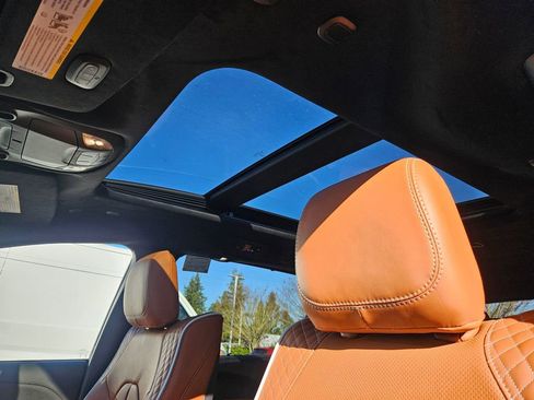 New 2026 Chrysler Pacifica Pinnacle image 26