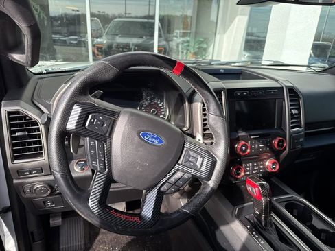 Used 2018 Ford F150 Raptor w/ Equipment Group 802A Luxury image 9