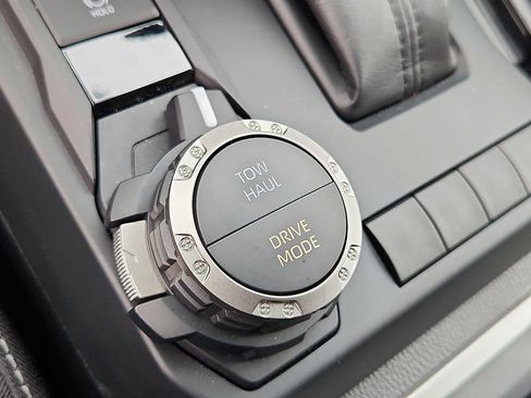 Used 2025 Toyota Tacoma TRD Sport image 23