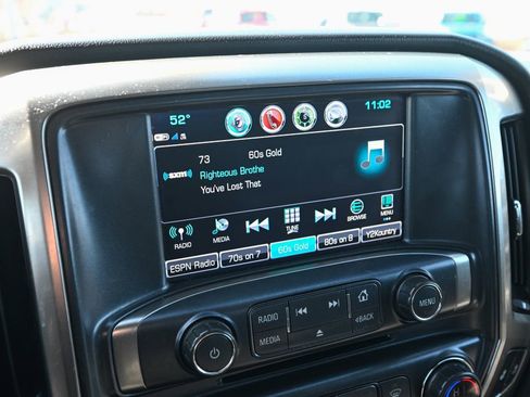 Used 2018 Chevrolet Silverado 1500 LT w/ All Star Edition AWD/4WD image 36