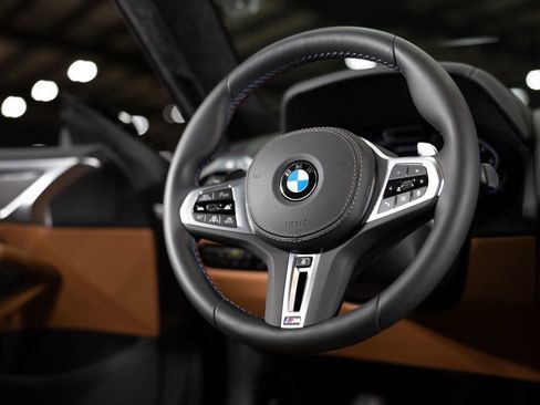 Used 2025 BMW M850i xDrive image 56