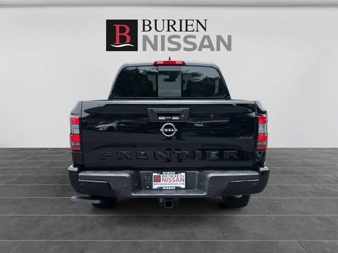 New 2026 Nissan Frontier SV w/ Tow Package AWD/4WD image 4