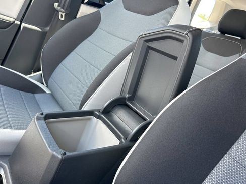 New 2026 Volkswagen Taos S FWD image 31