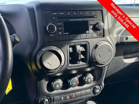 Used 2015 Jeep Wrangler Unlimited Sport w/ Quick Order Package 24S image 28