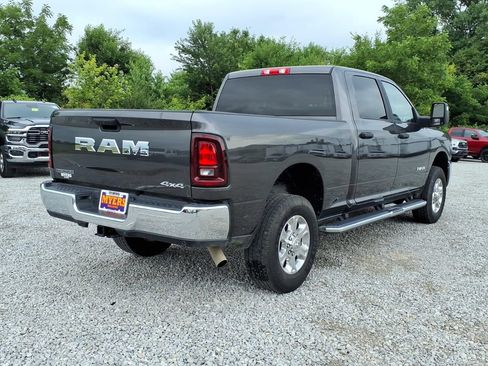 Used 2025 RAM 2500 Big Horn AWD/4WD image 11