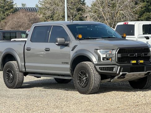 Used 2020 Ford F150 Raptor w/ Equipment Group 801A Mid image 10