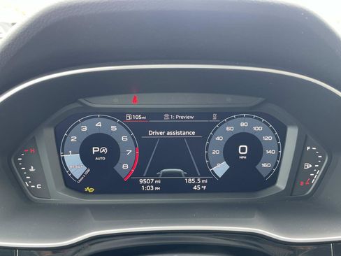 Certified 2025 Audi Q3 2.0T Premium Plus w/ Premium Plus Package image 21