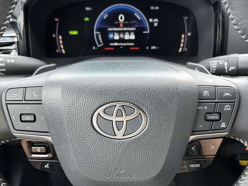 New 2026 Toyota Camry SE w/ Convenience Package FWD image 27