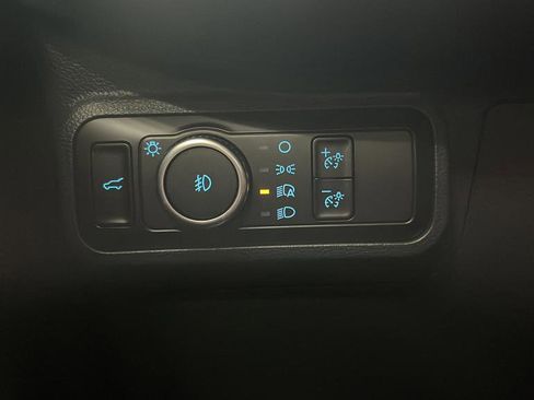 Certified 2026 Ford Explorer Active w/ Active Comfort Package AWD/4WD image 38