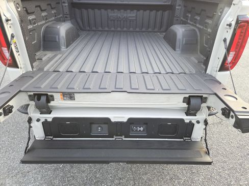 New 2026 GMC Sierra 1500 AT4X AWD/4WD image 29