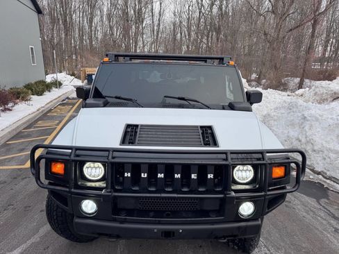 Used 2005 HUMMER H2 SUT w/ Preferred Equipment Group image 7